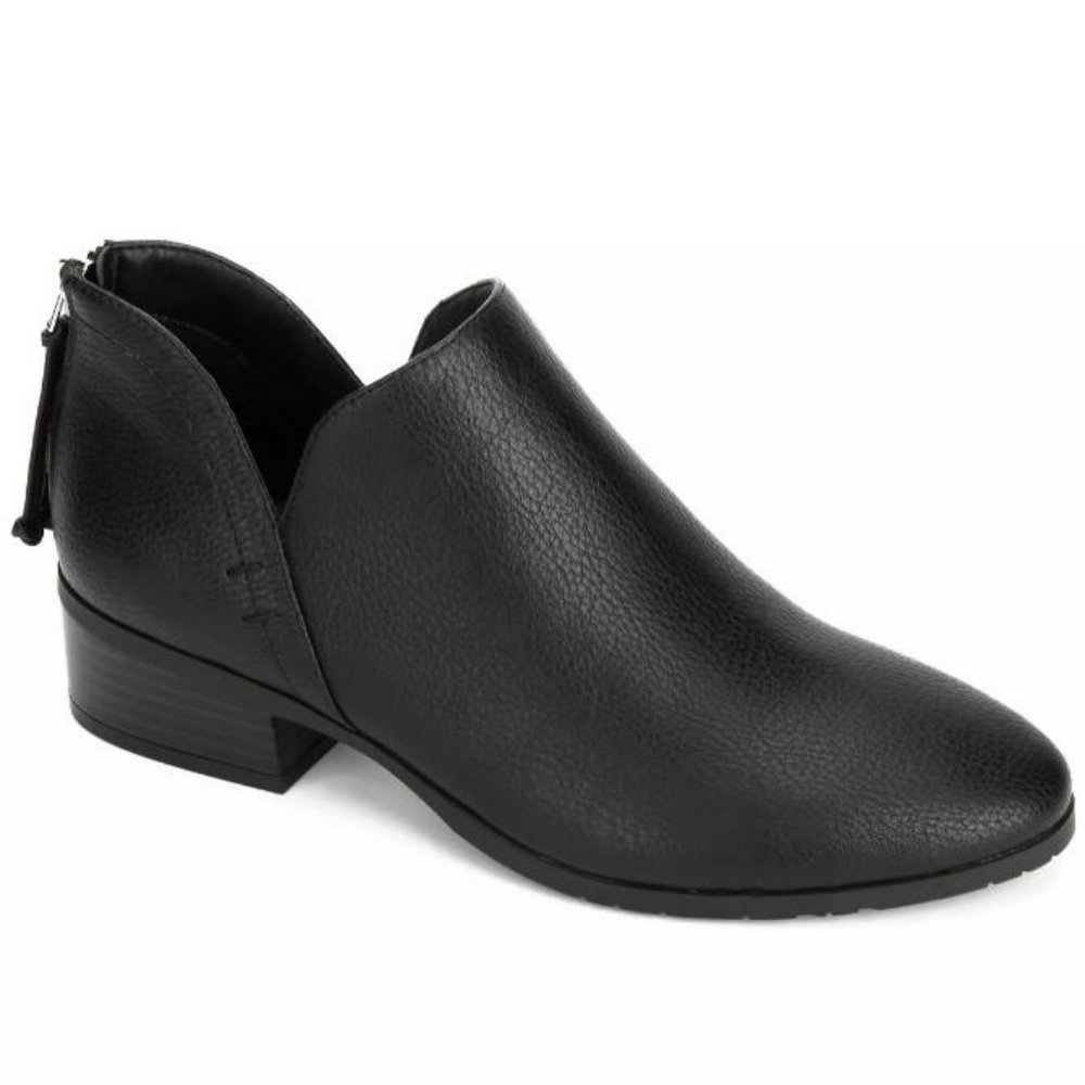 BNWT Kenneth Cole Reaction Side Skip Booties for Women